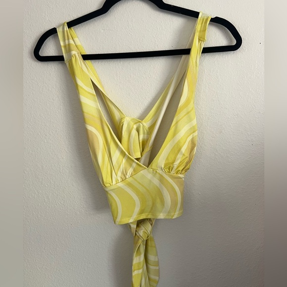 Urban Outfitters Tops - Urban Outfitters Yellow Swirl Tie-Back Crop Top